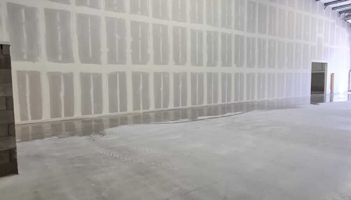 Jumbo Stud Wall Leicester