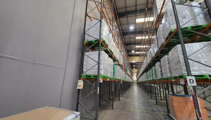 Benefits of Industrial Pallet Racking in Manchester