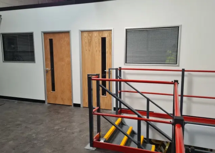 's Office Mezzanine Floors
